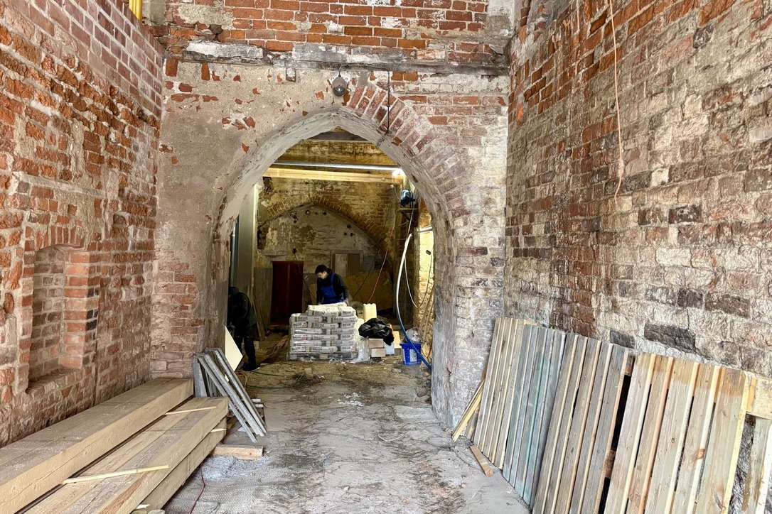 A29FD493-6FC0-4C3C-9FC9-A0B5838E4FA6_1_105_c