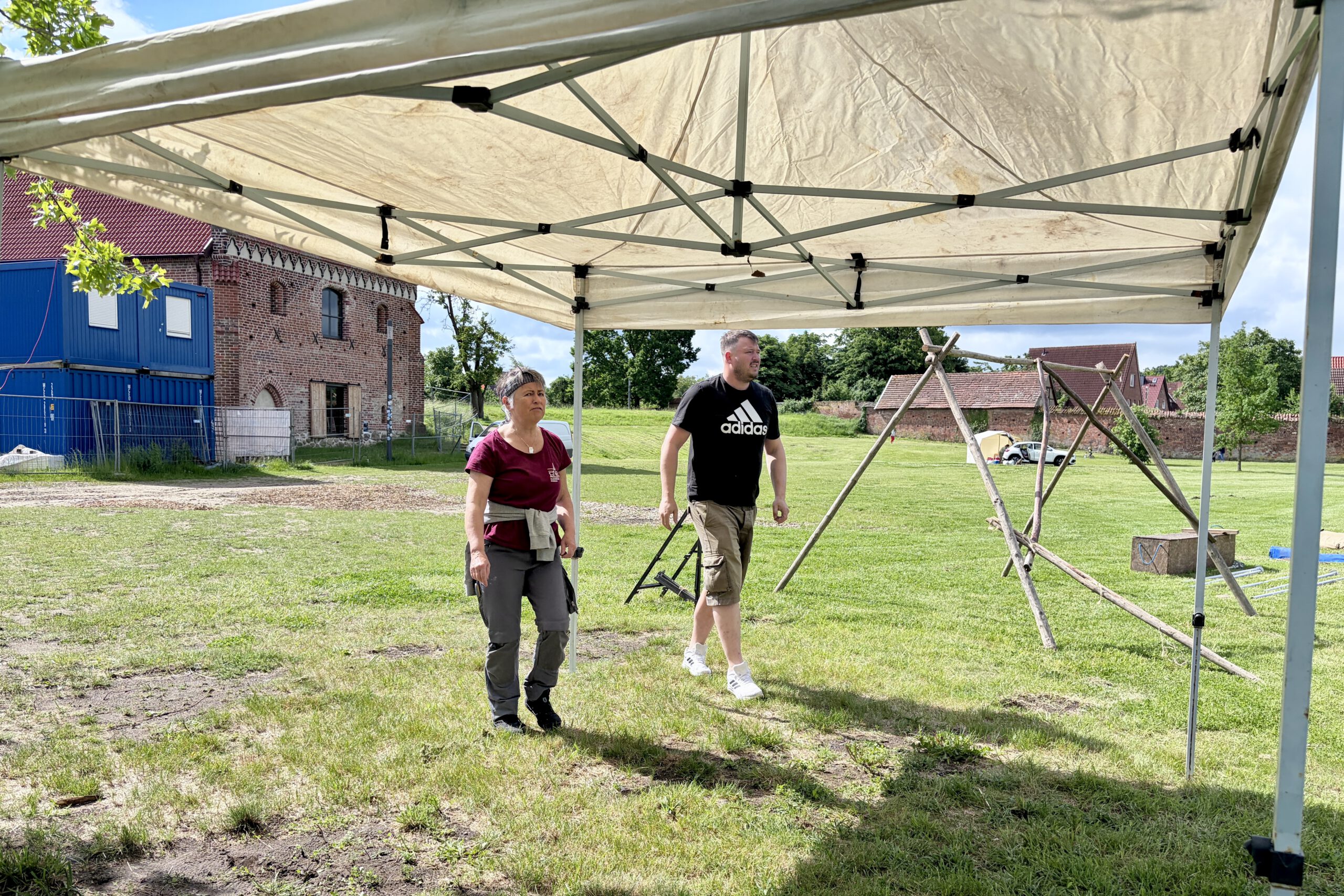 Aufbau 15. Doberaner Klostermarkt