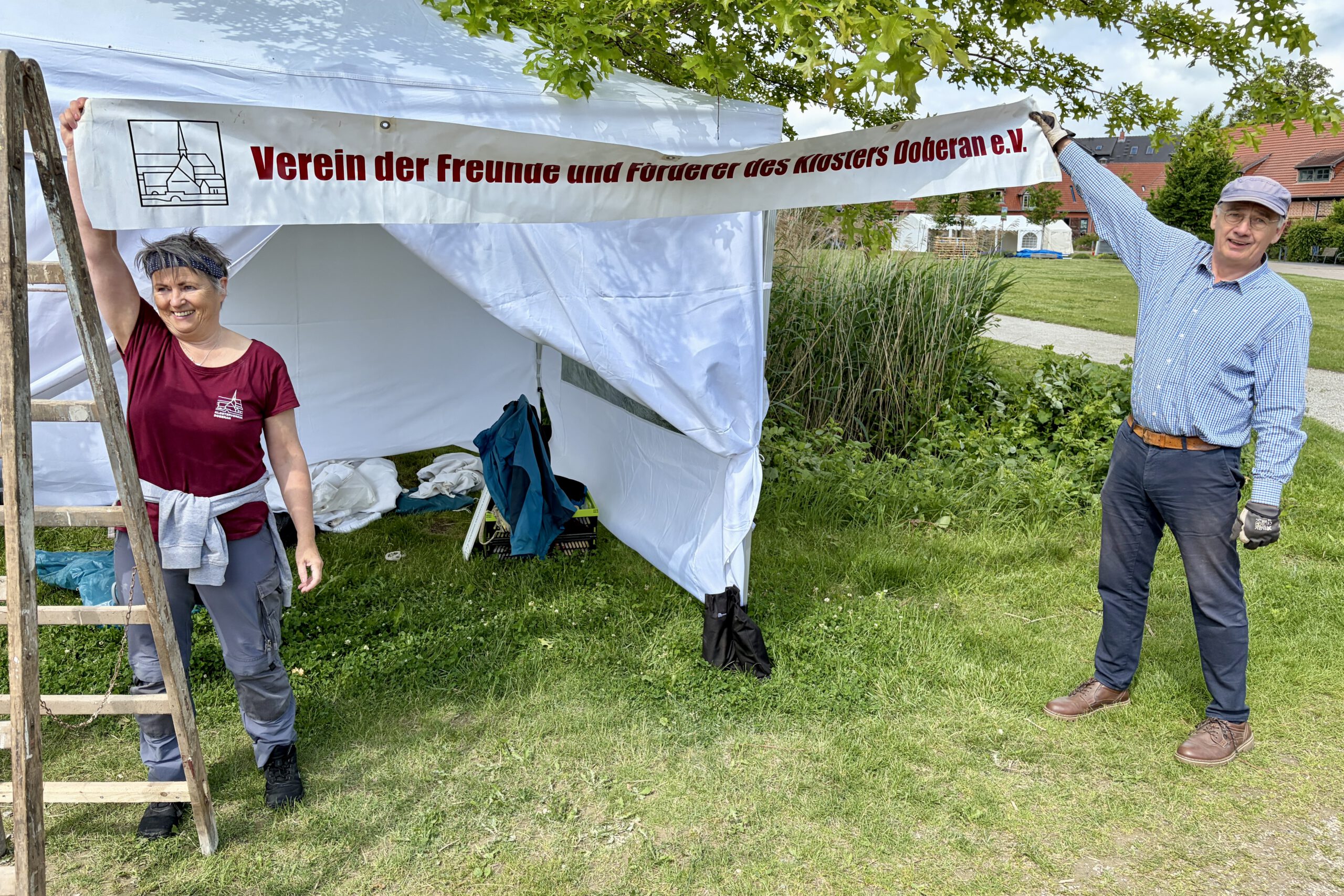 Aufbau 15. Doberaner Klostermarkt